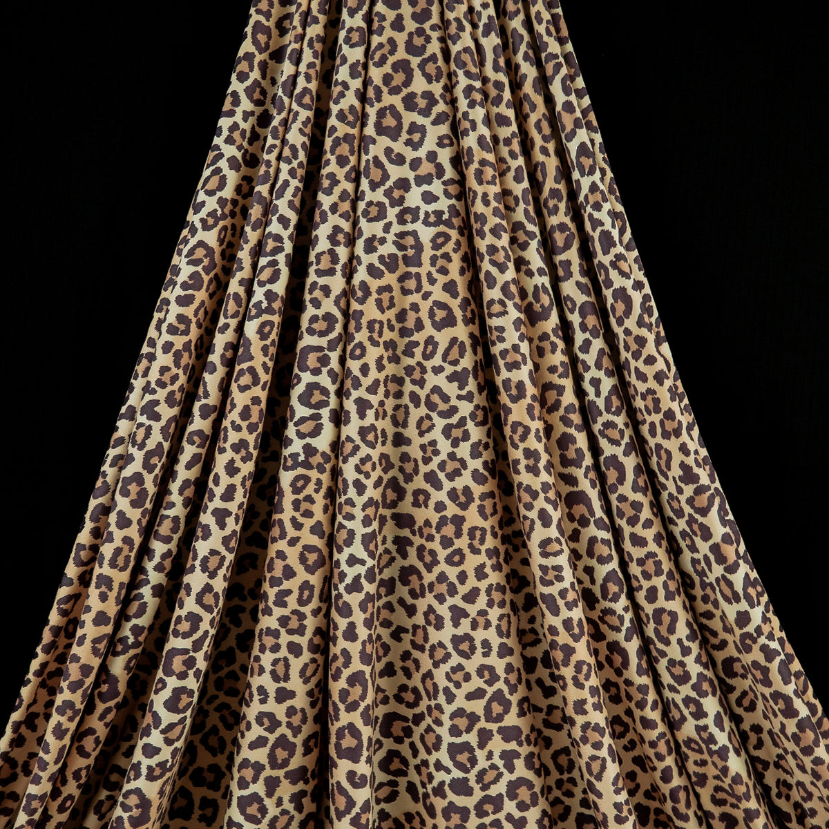PIEL DE DURAZNO ESTAMPADO BEIGE TRIGO CLARO
