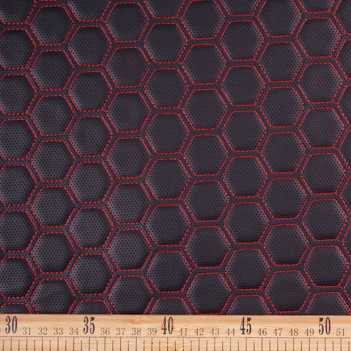 MATELASSE AUTOMOTOR ROJO CARMESI