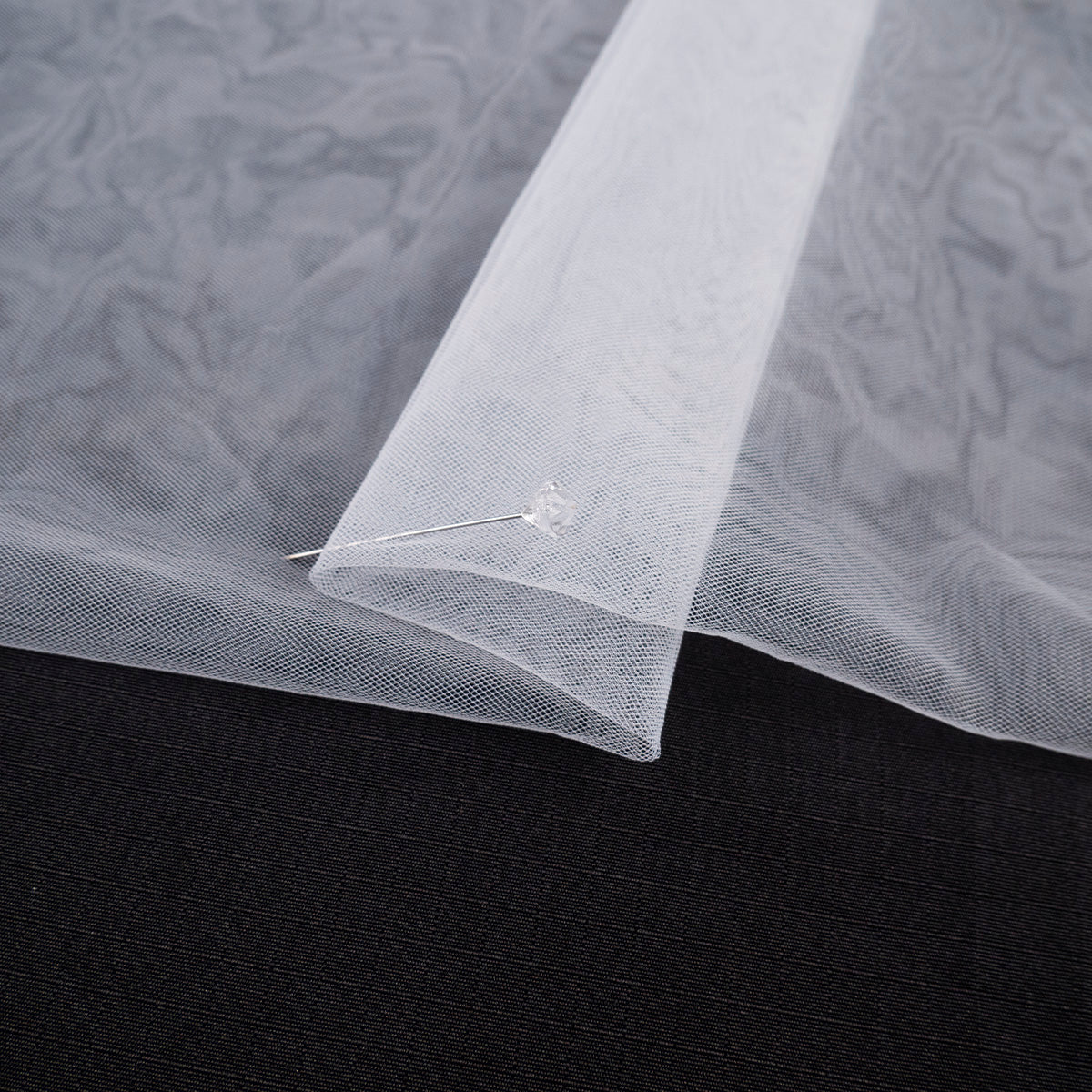 MICRO TUL BLANCO AZULADO