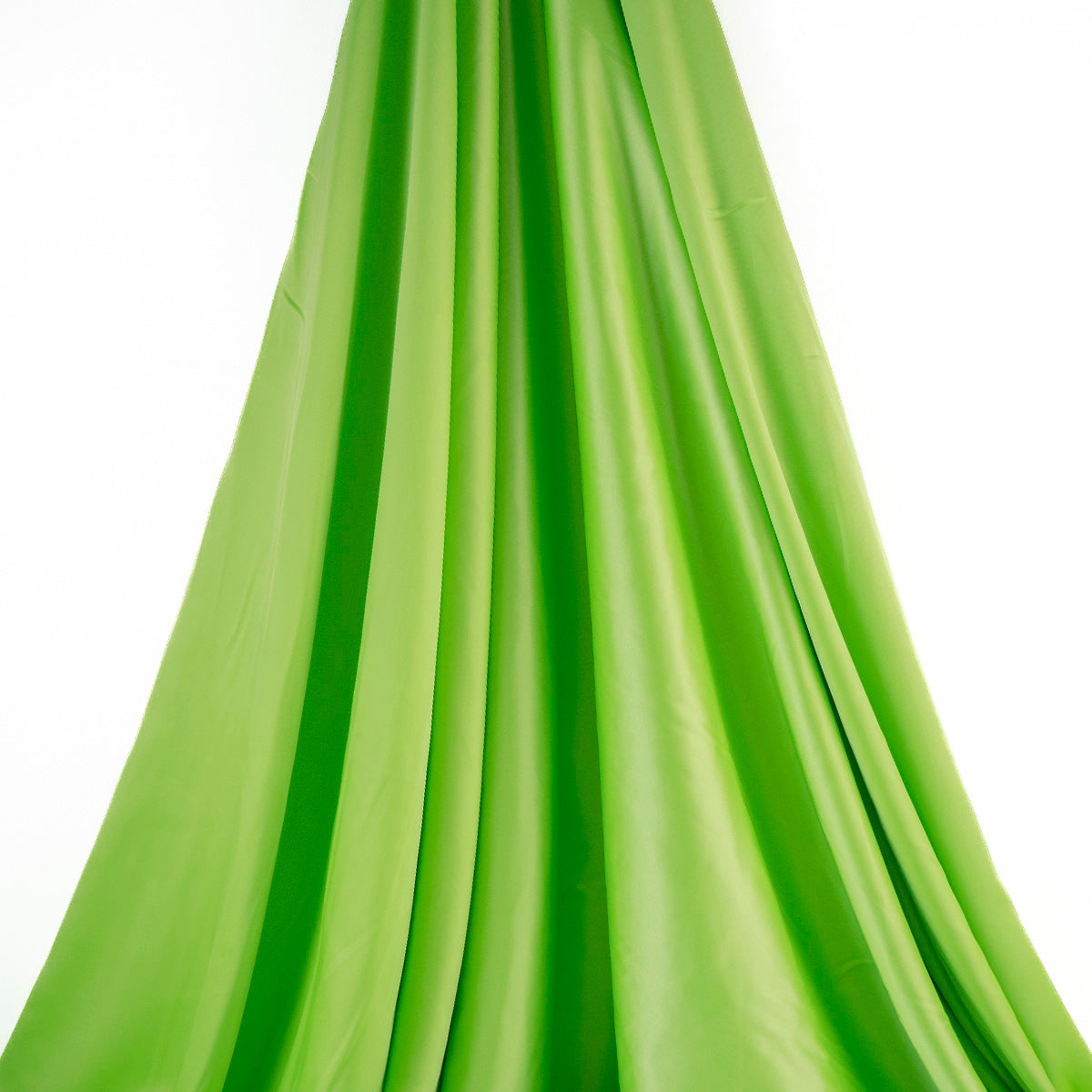 SATEN VALENTINO VERDE LIMA BRILLANTE