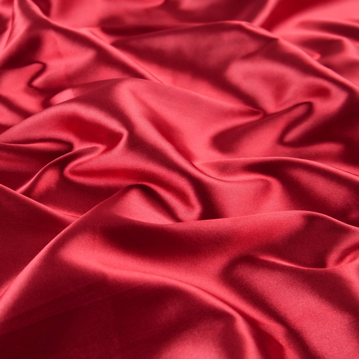 SATEN SPANDEX ROJO BUFON