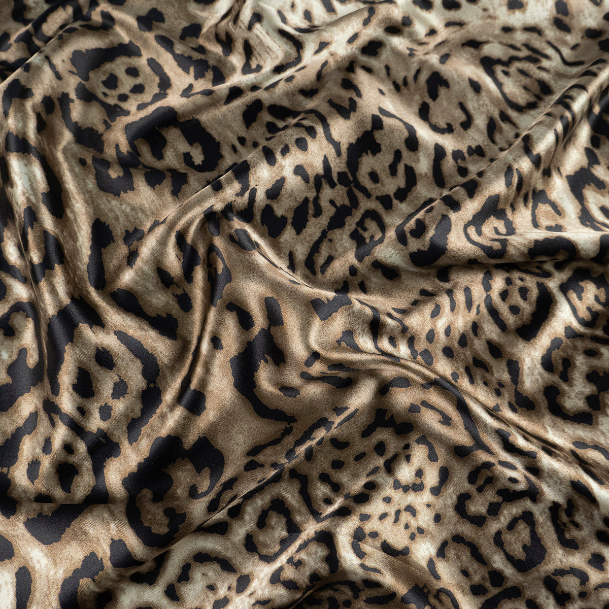 SATEN ESTAMPADO BEIGE SAUCE LLORON