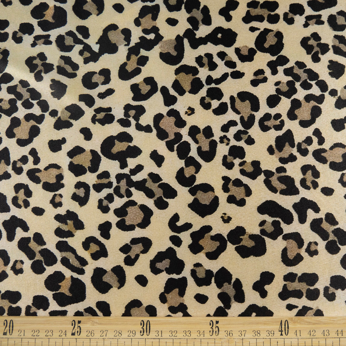 SATEN ESTAMPADO BEIGE STRAW ANIMAL PRINT