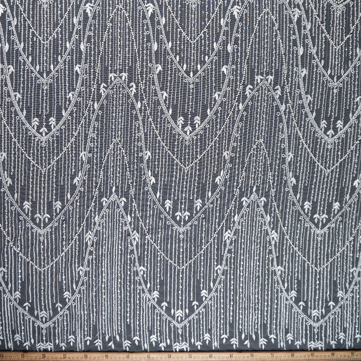 TUL PRADA BLANCO BRILLANTE CON CURVAS