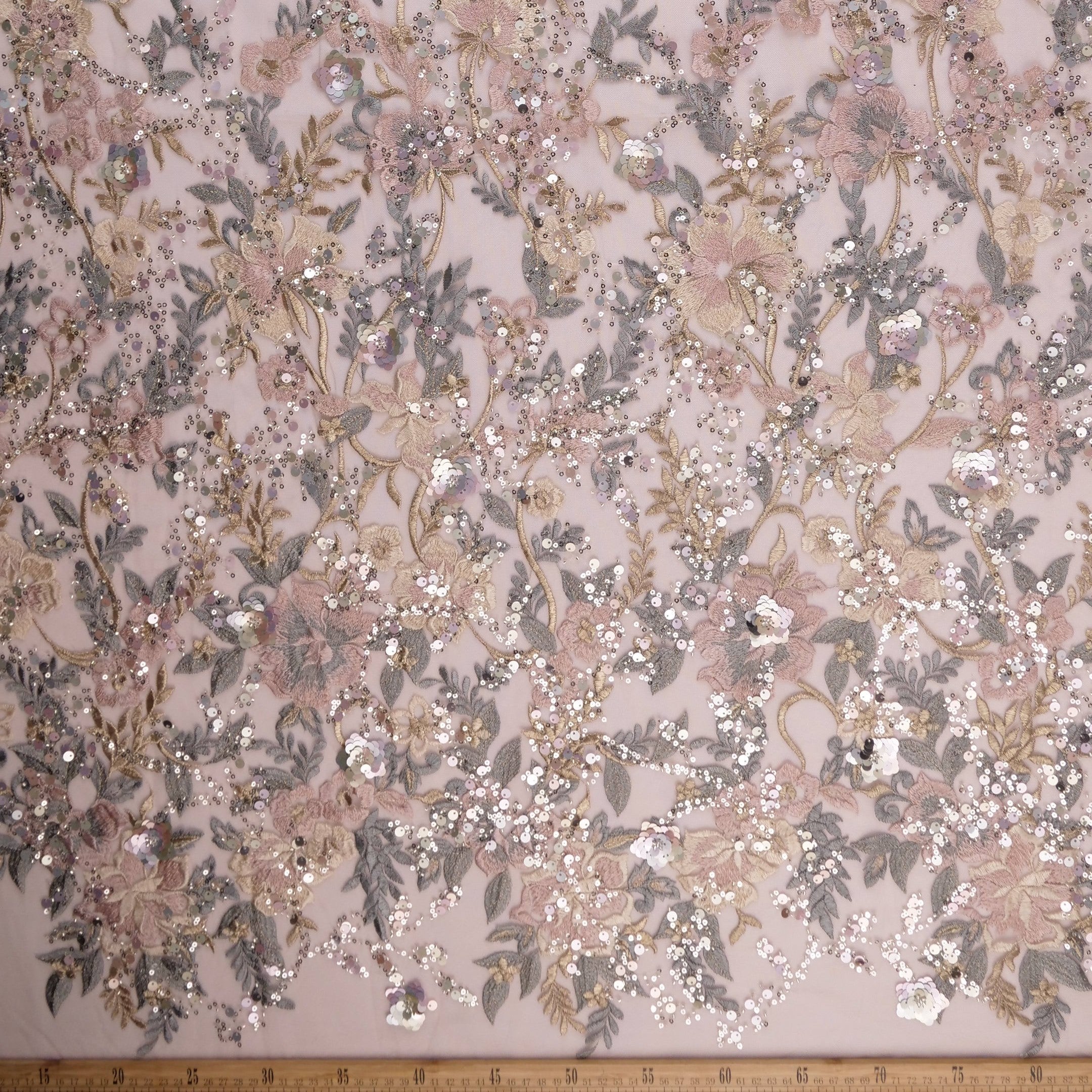 TUL GABBANA BEIGE ANTILOPE CON FLORES Y HOJAS