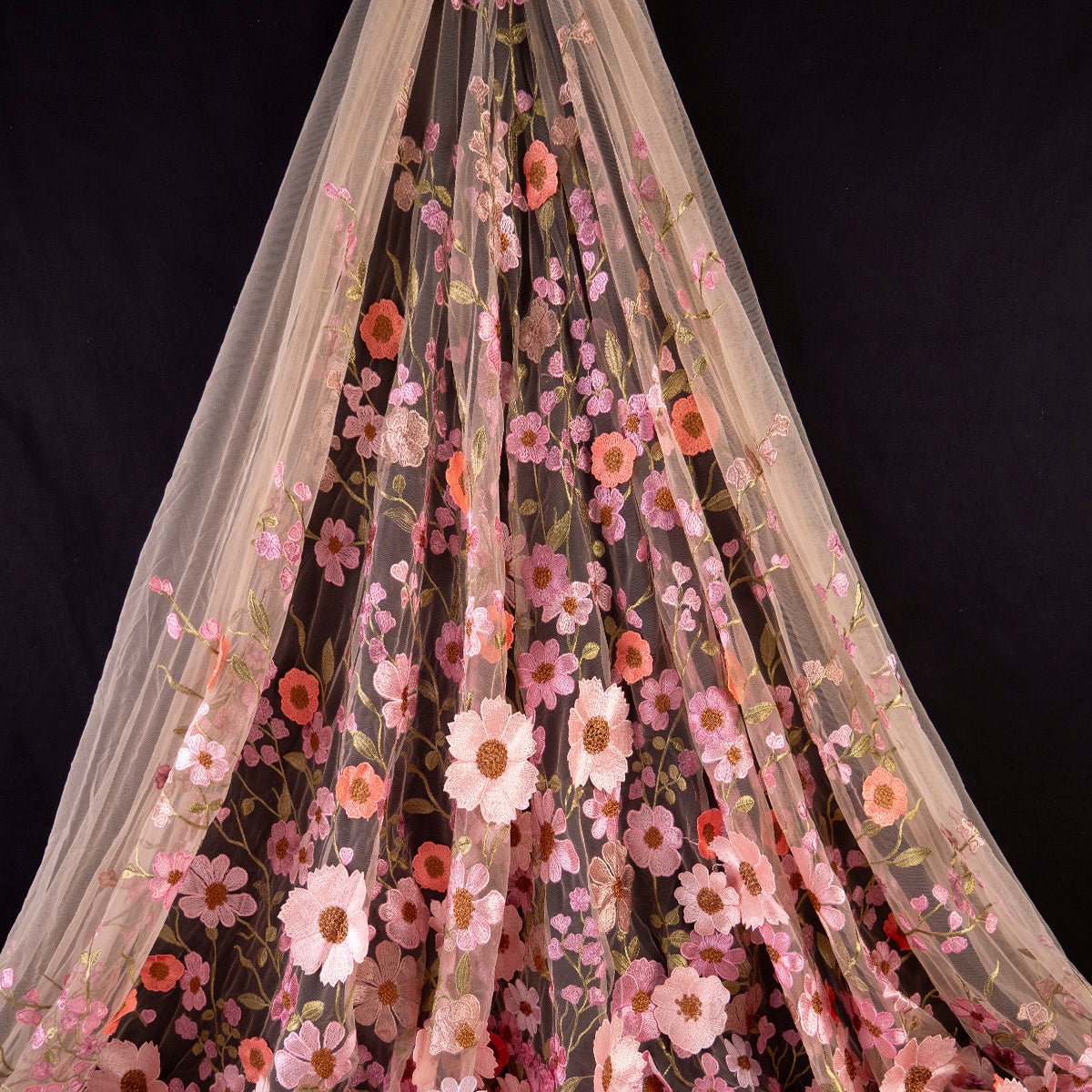 TUL MARNI ROSA PARFAIT FLORES COLORIDAS 3D