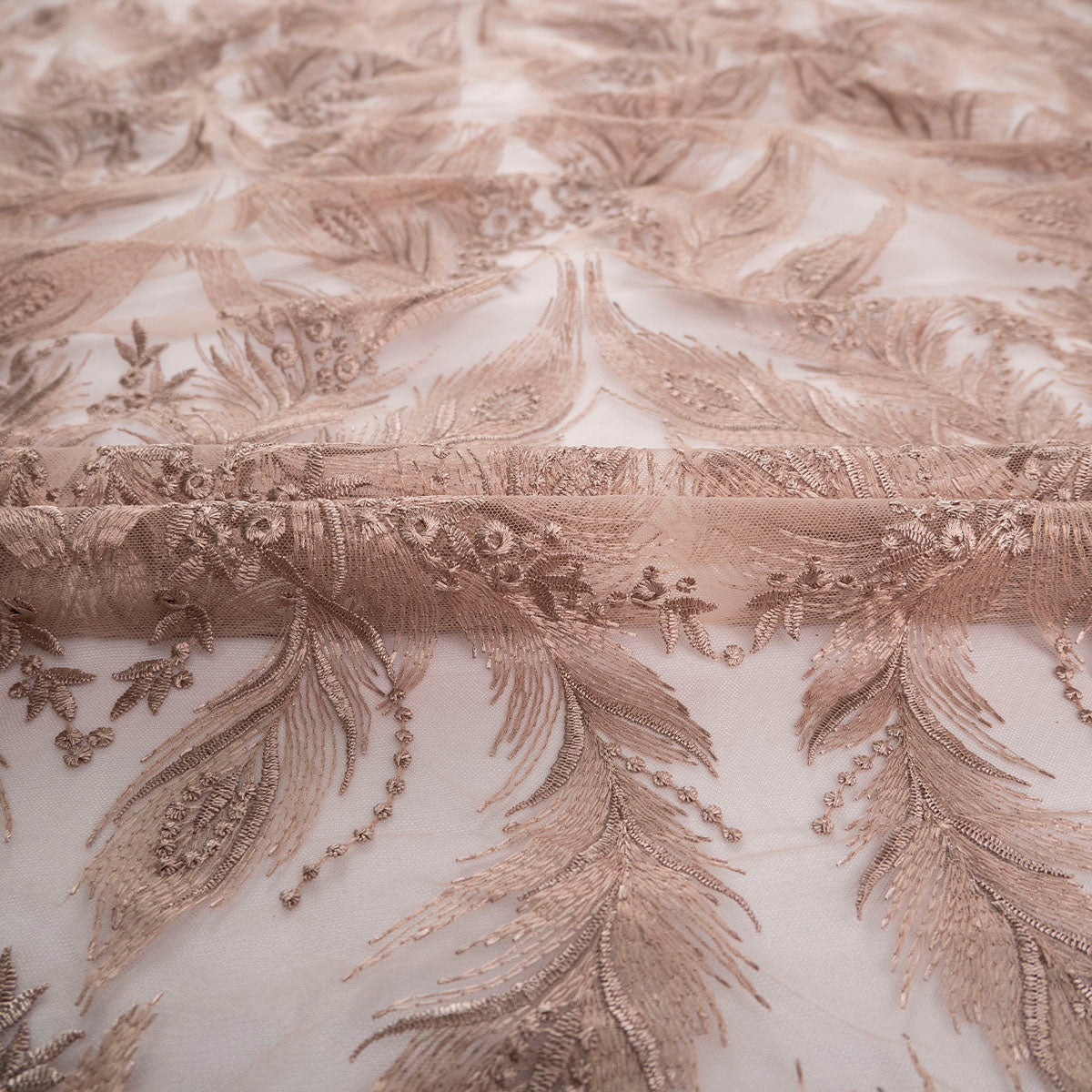 TUL GALLIANO MARRON BROWNIE PLUMAS