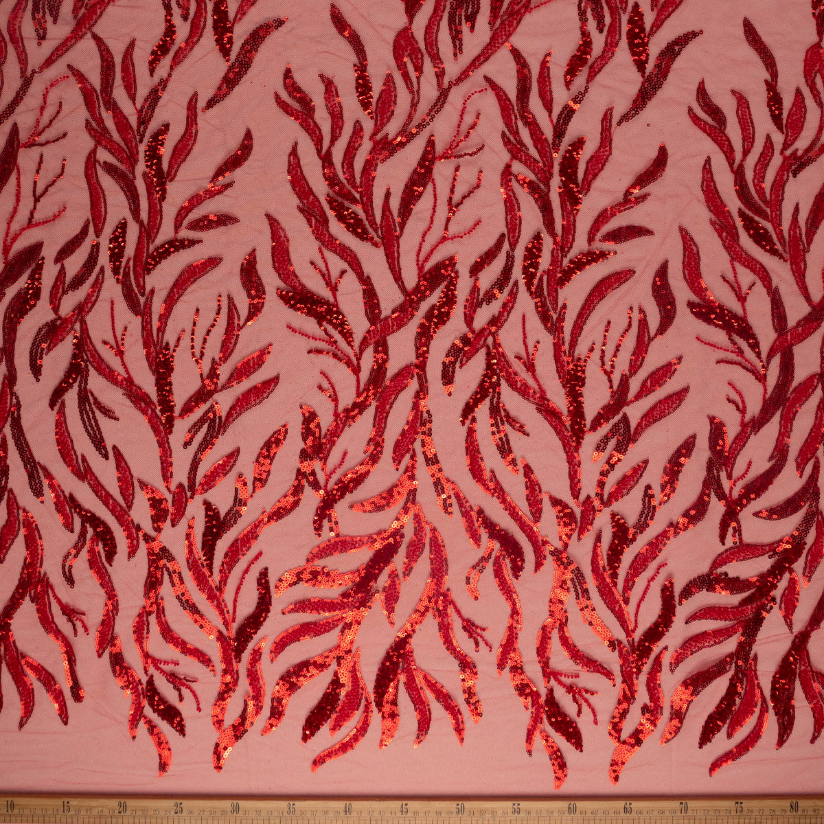 TUL GALLIANO ROJO SCARLATA HOJAS