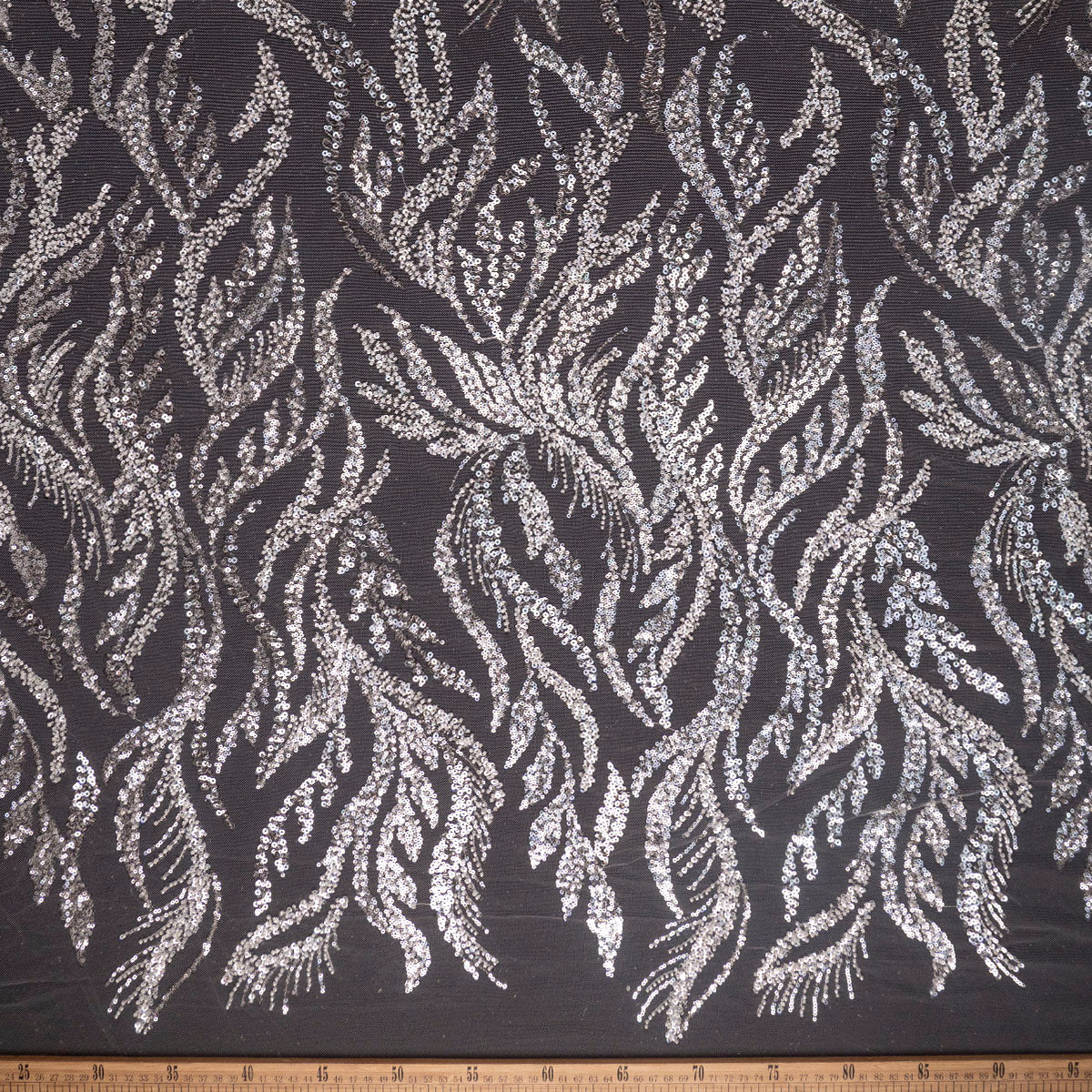 TUL GALLIANO BLANCO BRILLANTE CASCADA