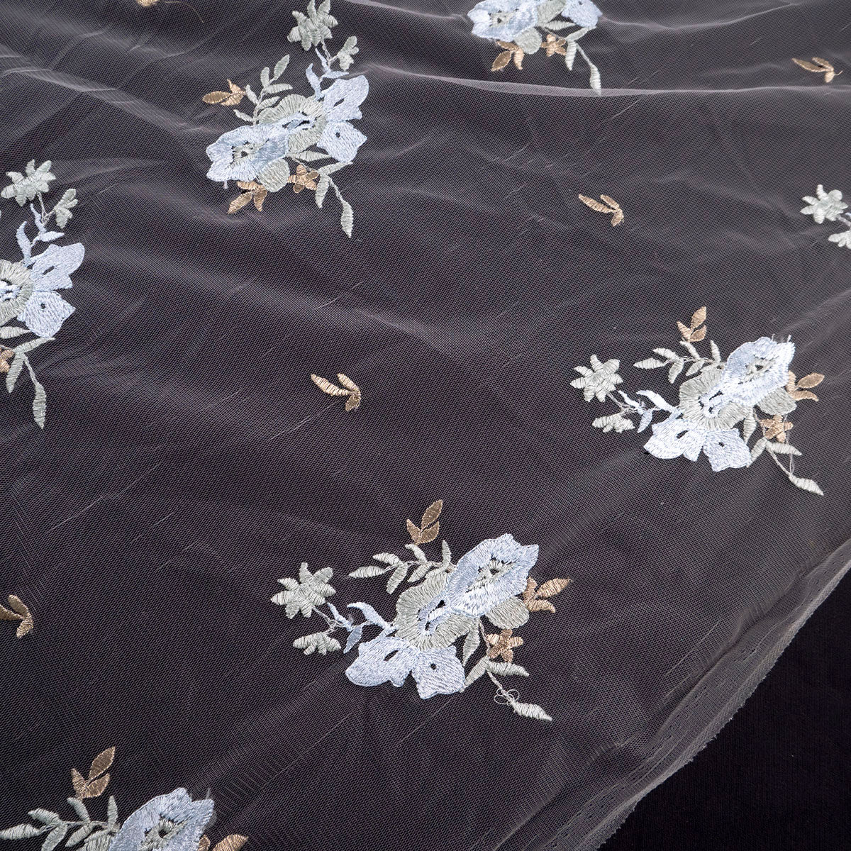 TUL SOPHIA BLANCO BRILLANTE CON FLORES CELESTES