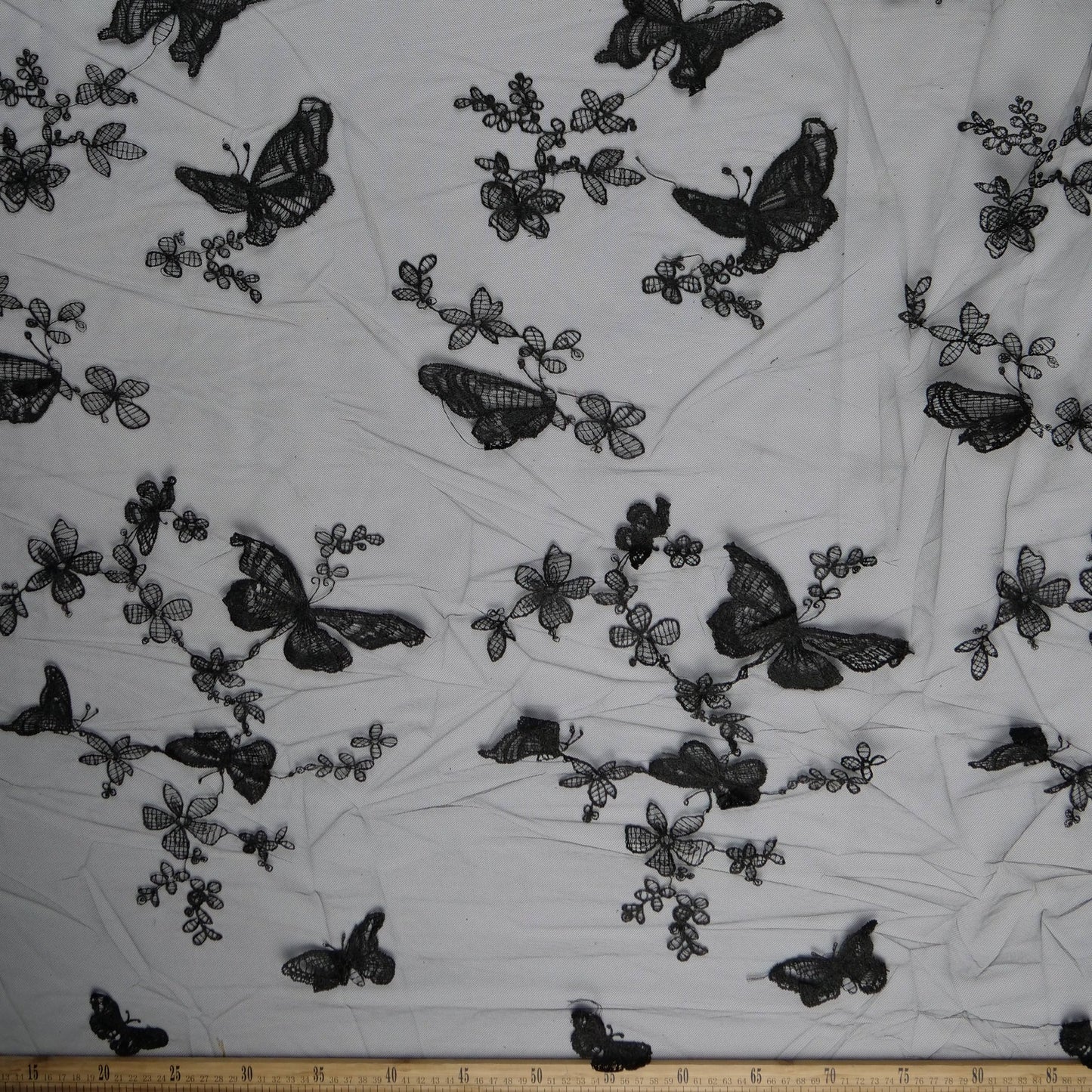 TUL SOPHIA NEGRO METEORITO CON MARIPOSAS