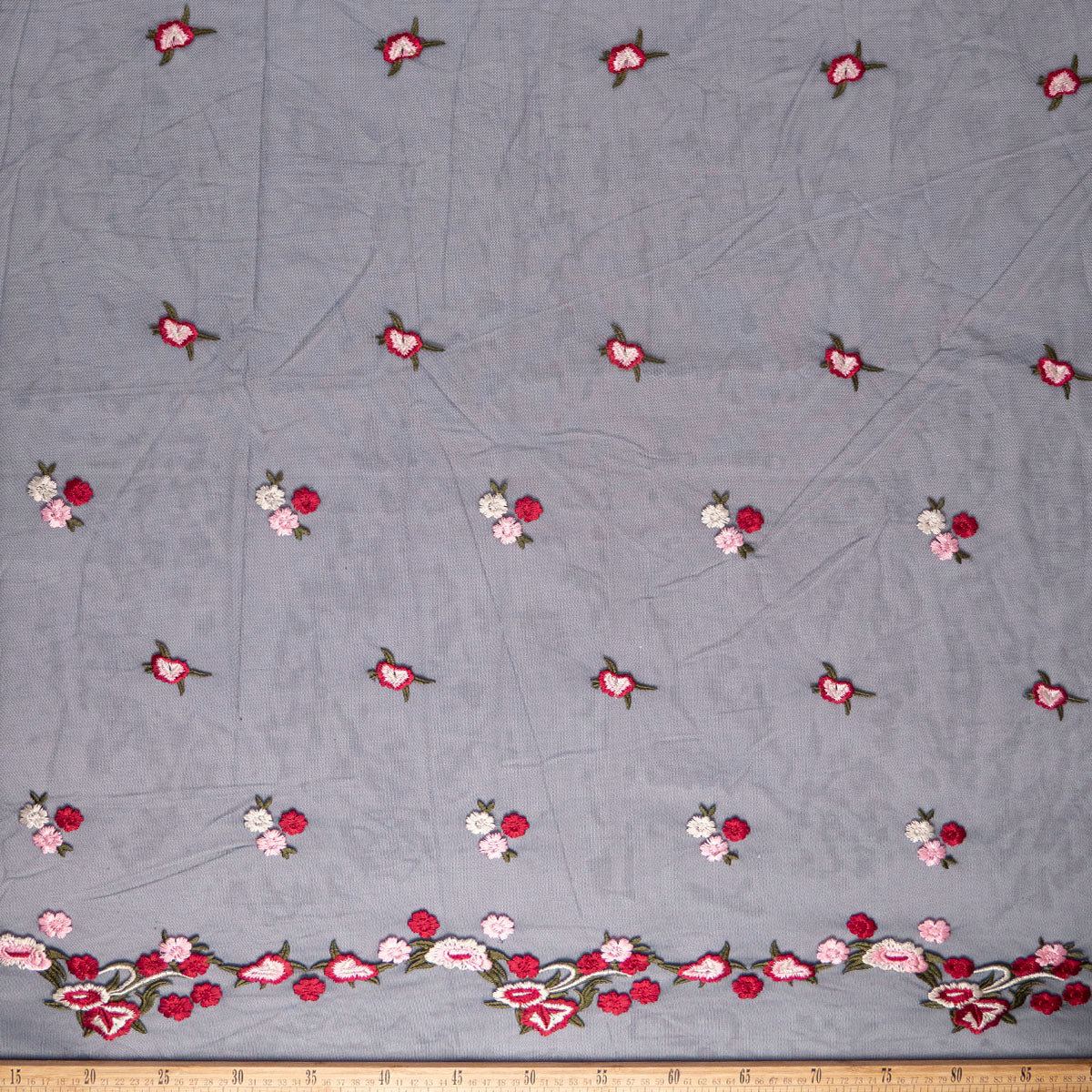 TUL SOPHIA AZUL ECLIPSE CON FLORES BORDADAS