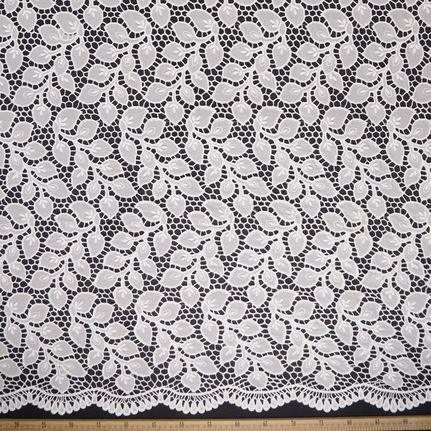 GUIPIURE FENDI BLANCO BRILLANTE CON HOJAS