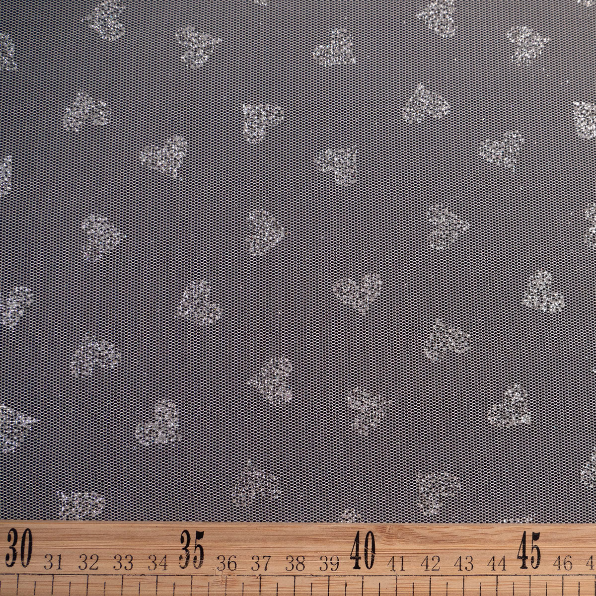 TUL GLITTER CORAZONES GRIS PLATA