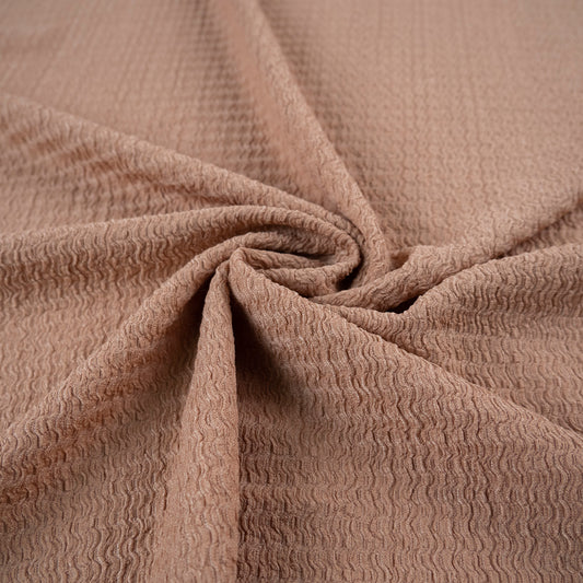 CREPE DRAPE CAMEL PRALINE TEXTURADO CON ONDAS
