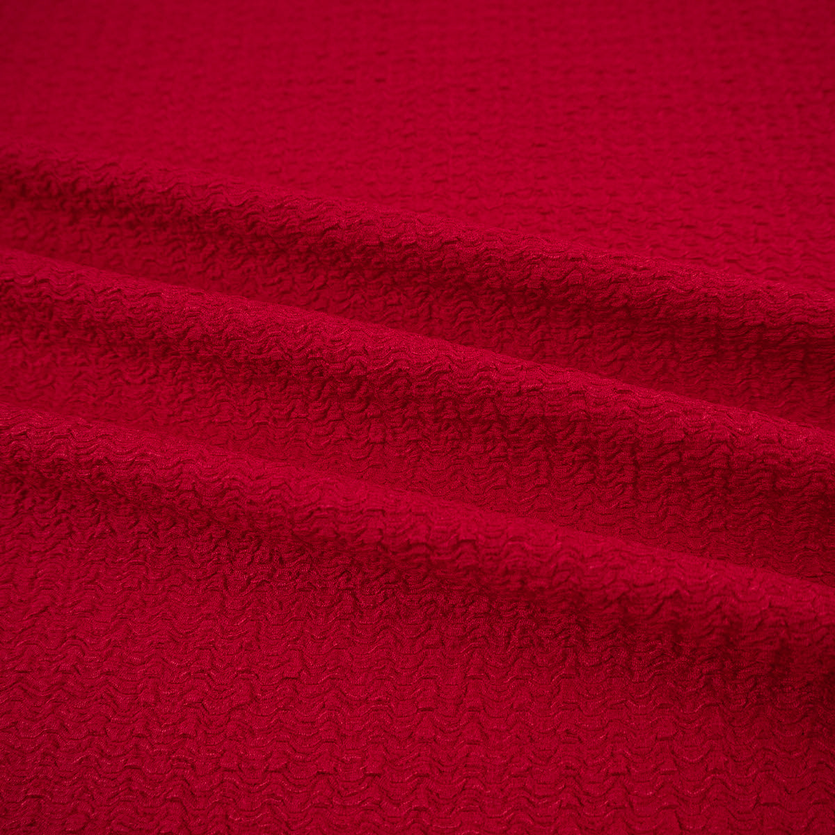 CREPE DRAPE ROJO CHINO TEXTURADO CON ONDAS