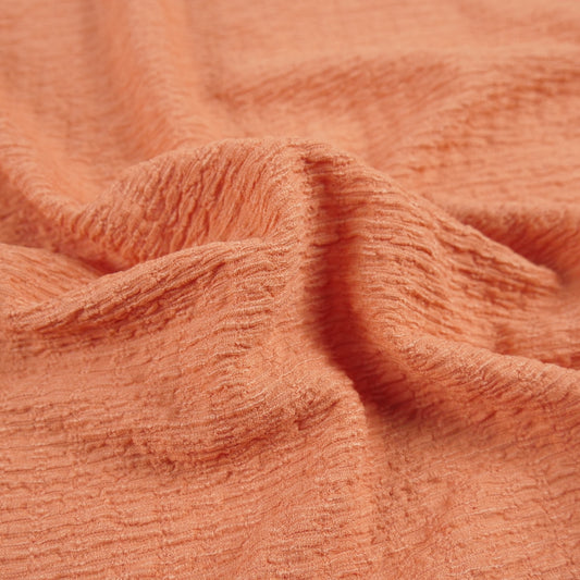 CREPE DRAPE SALMON MUTED CLAY TEXTURADO CON ONDAS