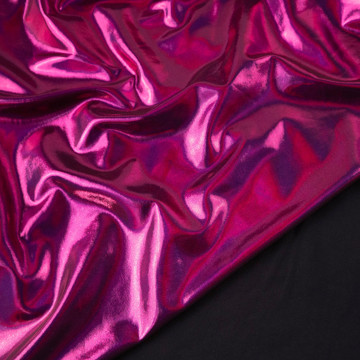 FOIL SPANDEX MAGENTA CARMIN