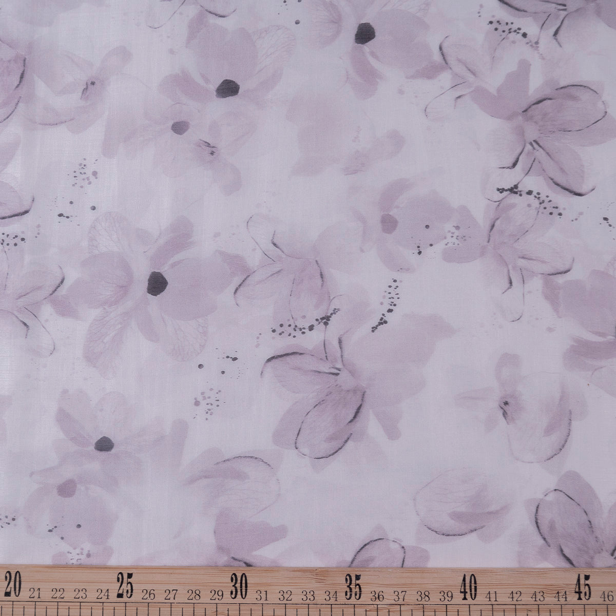 GASA ESTAMPADA TENCEL GRIS ALLOY ACUARELA FLORAL SUAVE