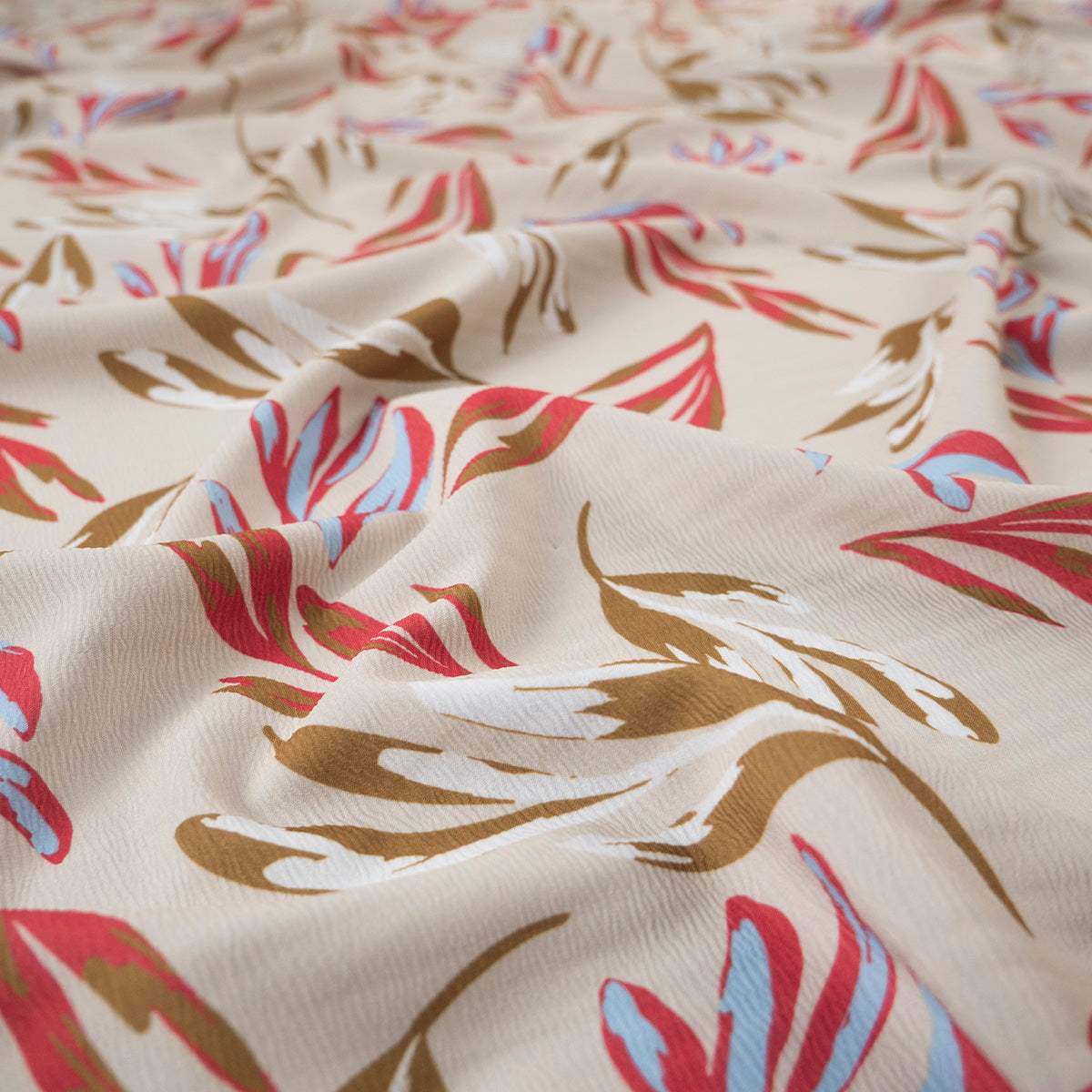 CREPE LAUREN ESTAMPADO BEIGE LANA HOJAS FINAS COLORIDAS