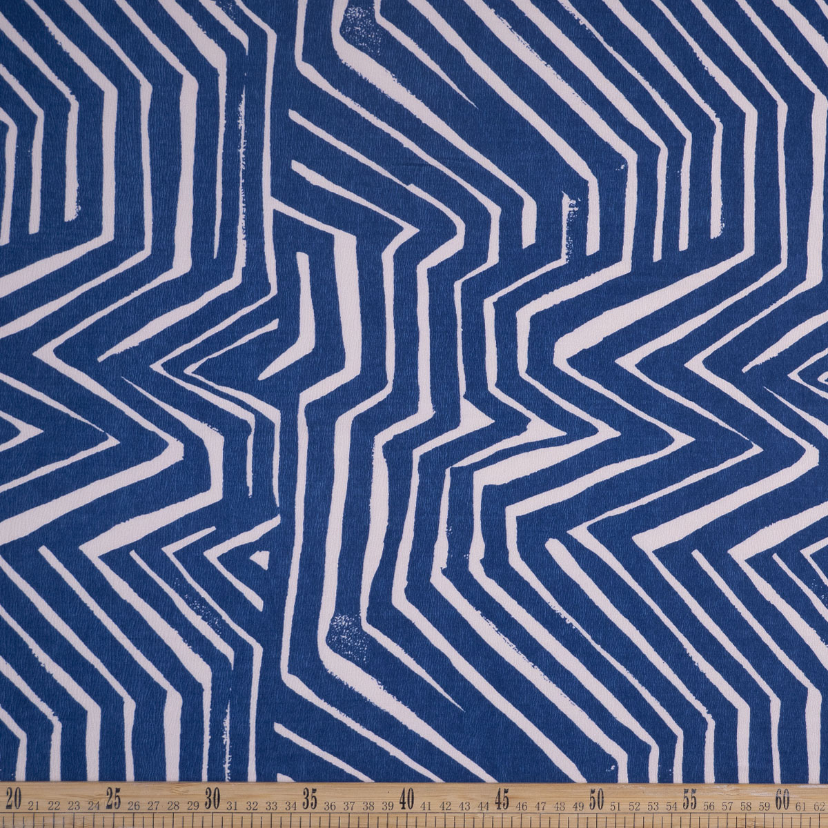 CREPE LAUREN ESTAMPADO AZUL COSTAL GEOMETRICO