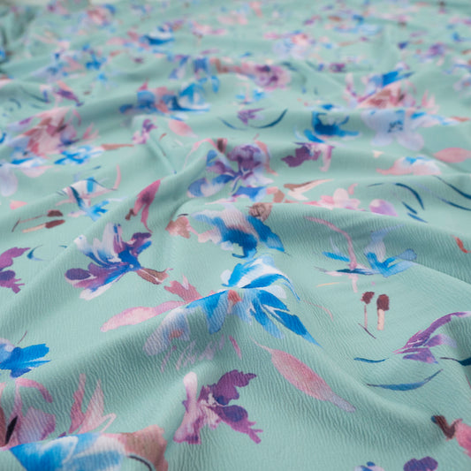 CREPE LAUREN ESTAMPADO VERDE SHAMROCK ACUARELA FLORAL