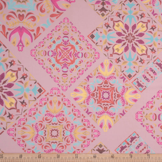 CREPE LAUREN ESTAMPADO ROSA APRICOT AZULEJOS DE COLORES VIBRANTES