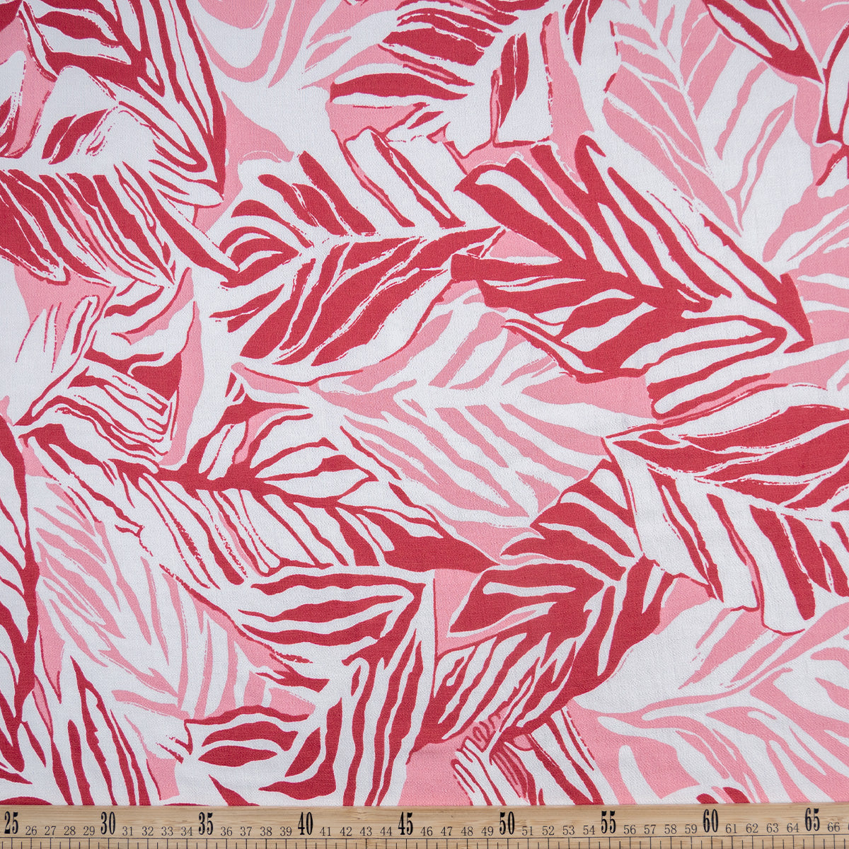 CREPE GILLY DIGITAL PRINT BLANCO BRILLANTE HOJAS GRANDES