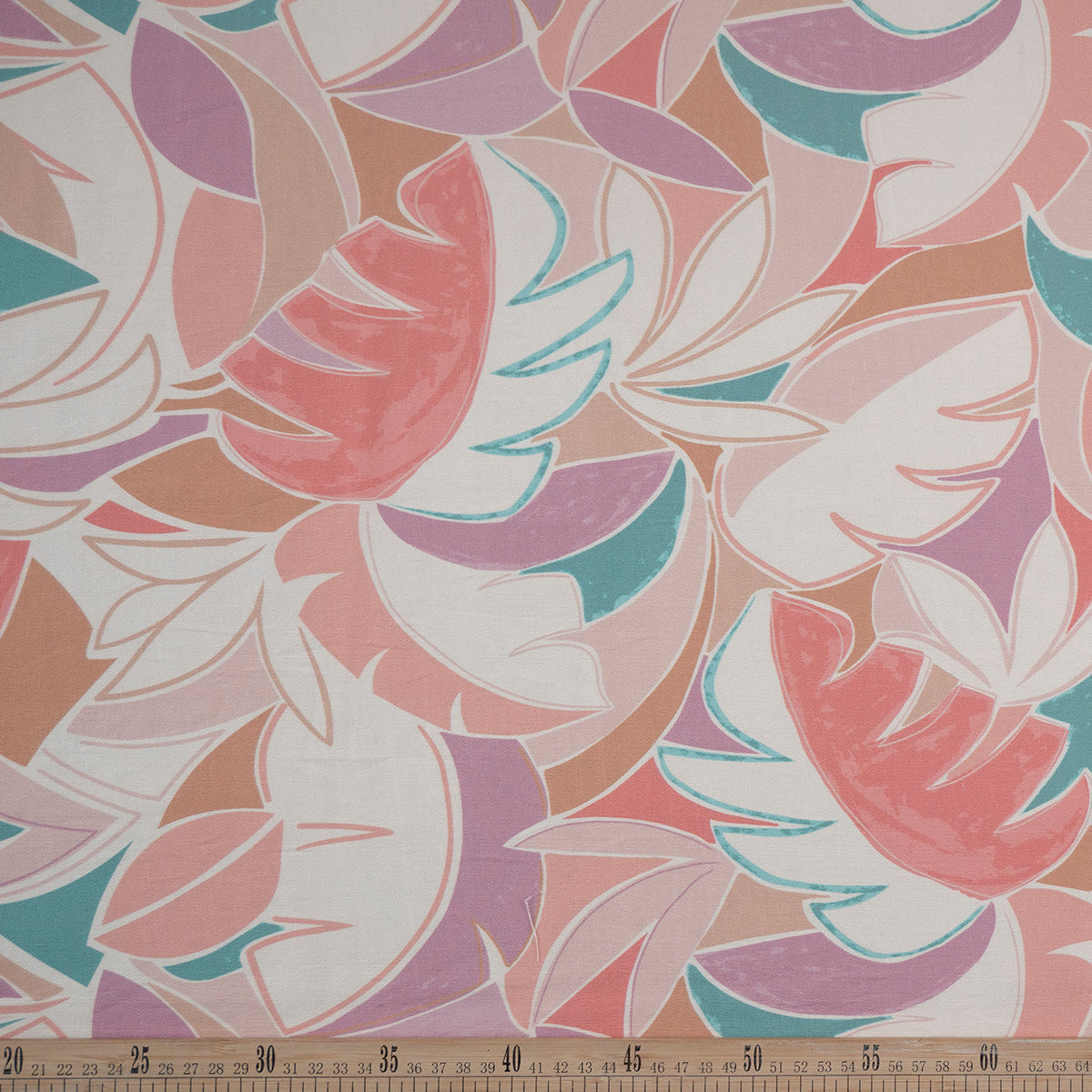 CREPE GILLY DIGITAL PRINT BEIGE SUSPIRO ROSA HOJAS