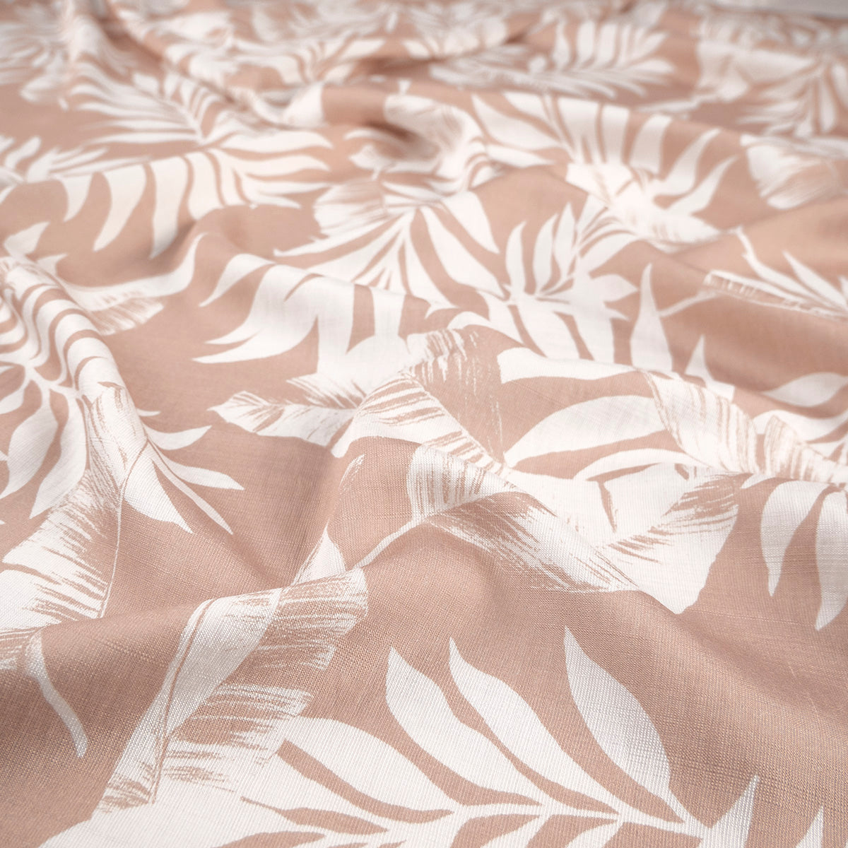 CREPE MELISA ESTAMPADO BEIGE TRIGO CLARO HOJAS