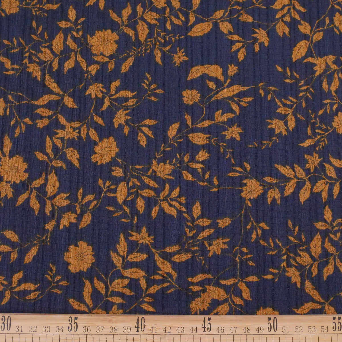 CREPE MARINA ESTAMPADO AZUL INSIGNIA FLORAL MEDITERRANEA