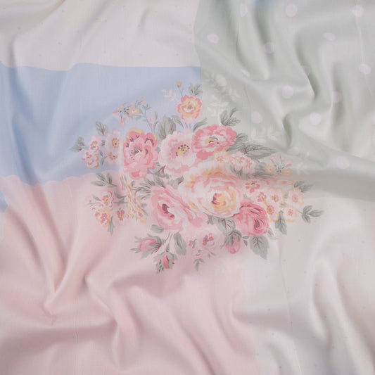 PERCAL 200 HILOS ESTAMPADA AZUL VISTA DETALLE FLORAL