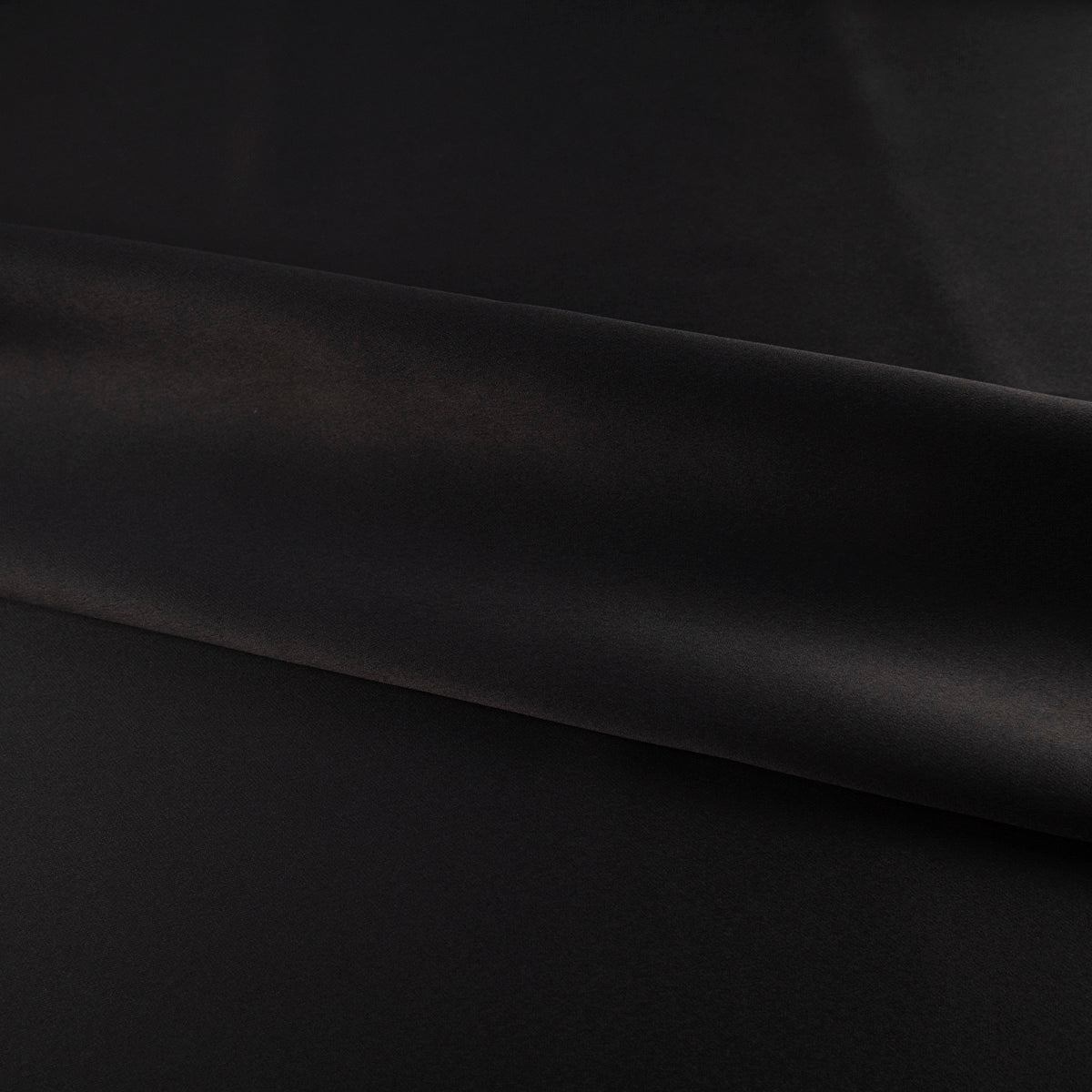 ANTISOLAR NEGRO METEORITO