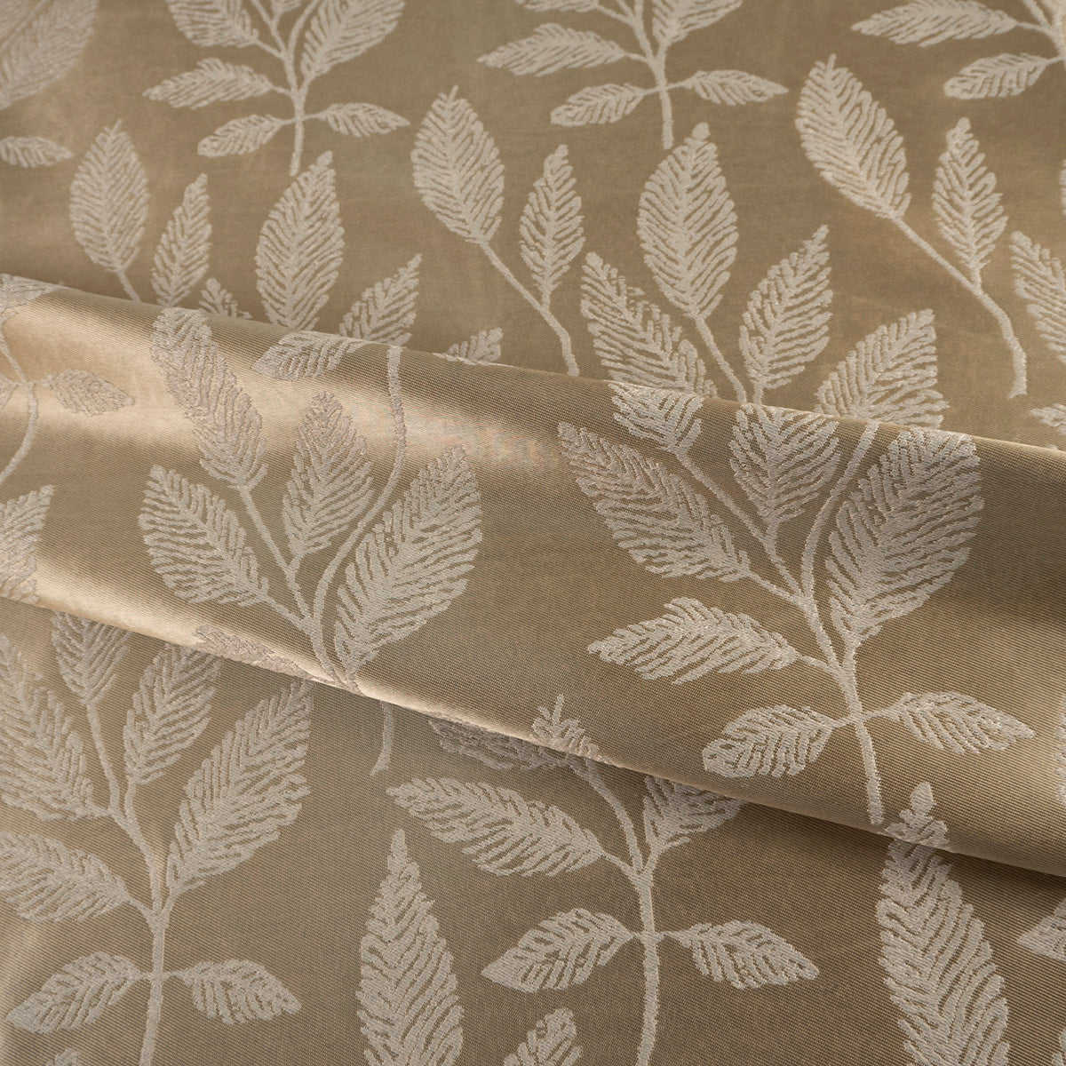 ANTISOLAR JACQUARD NATURAL PELICANO HOJAS