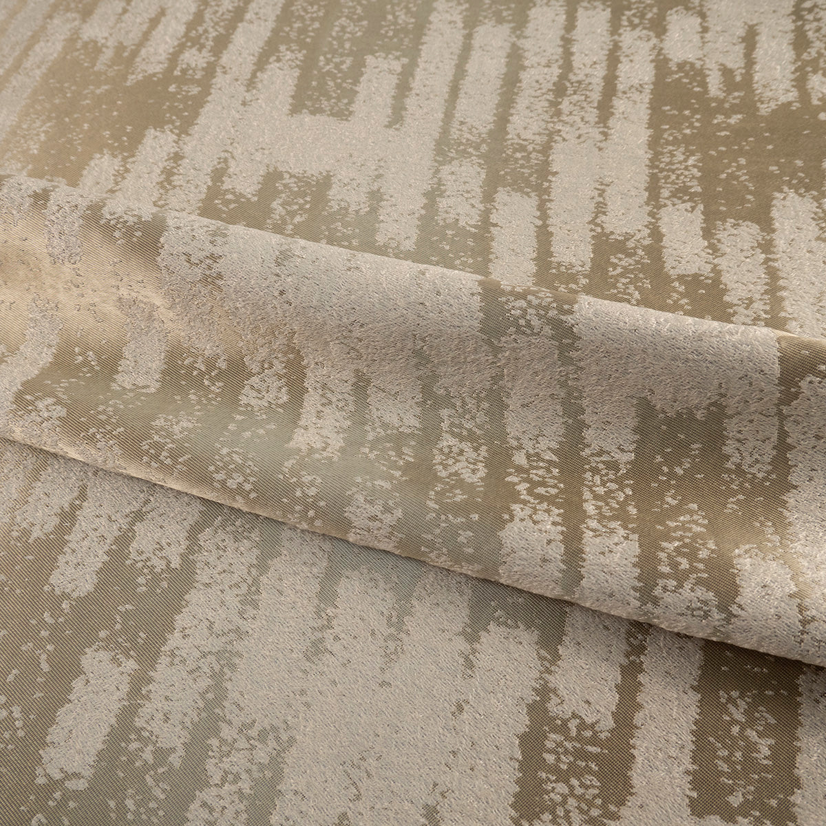 ANTISOLAR JACQUARD NATURAL PELICANO CREQUELADO