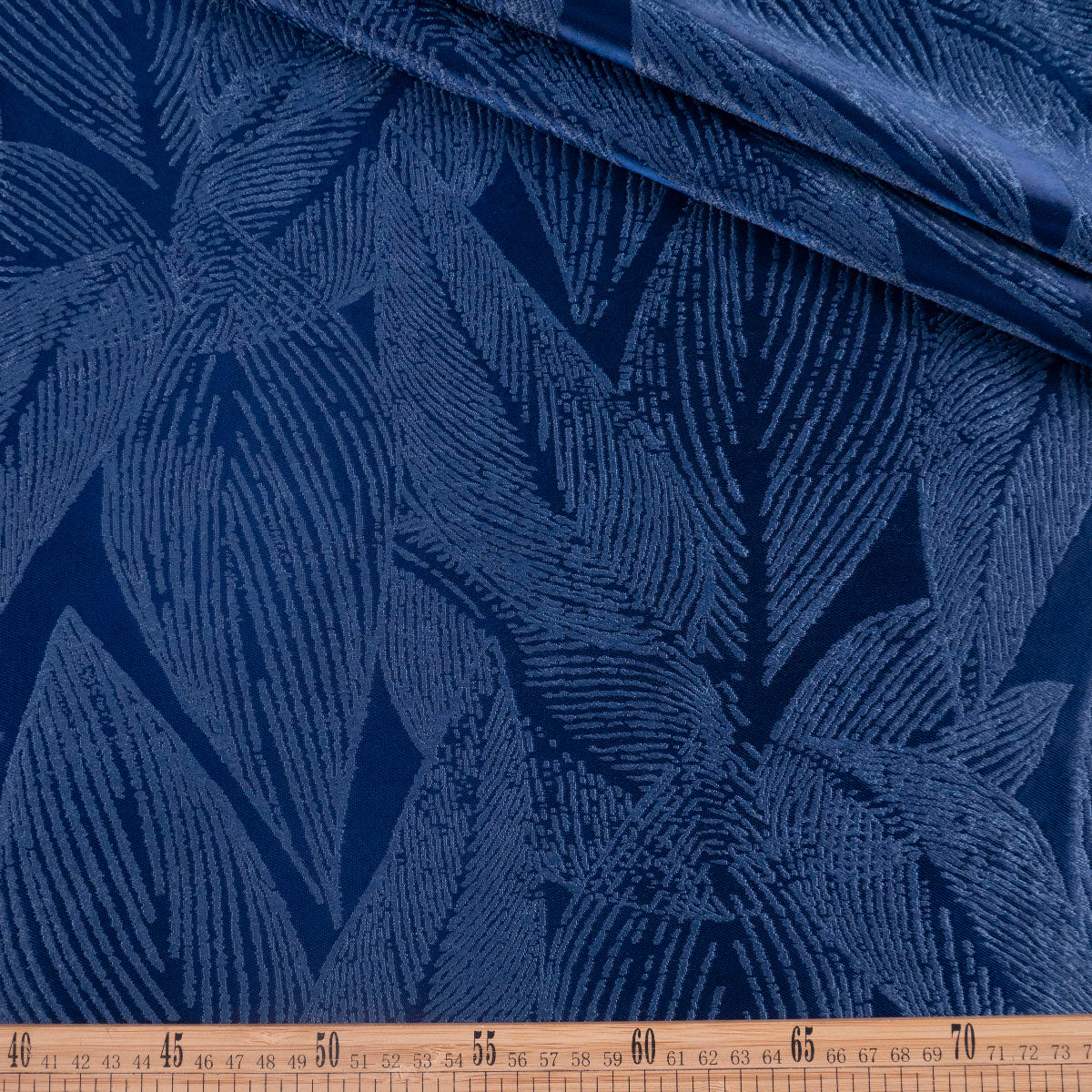 ANTISOLAR JACQUARD AZUL CREPUSCULO HOJAS GRANDES