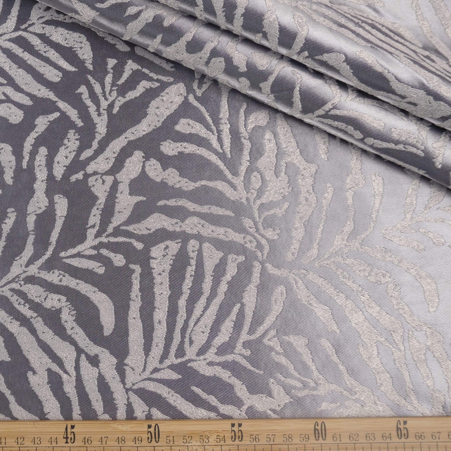 ANTISOLAR JACQUARD GRIS SILVER RAMITAS