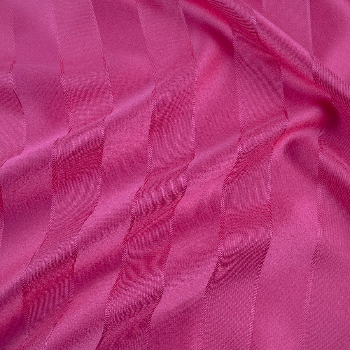 BROCATO FUCSIA FLAMBE CON RAYAS