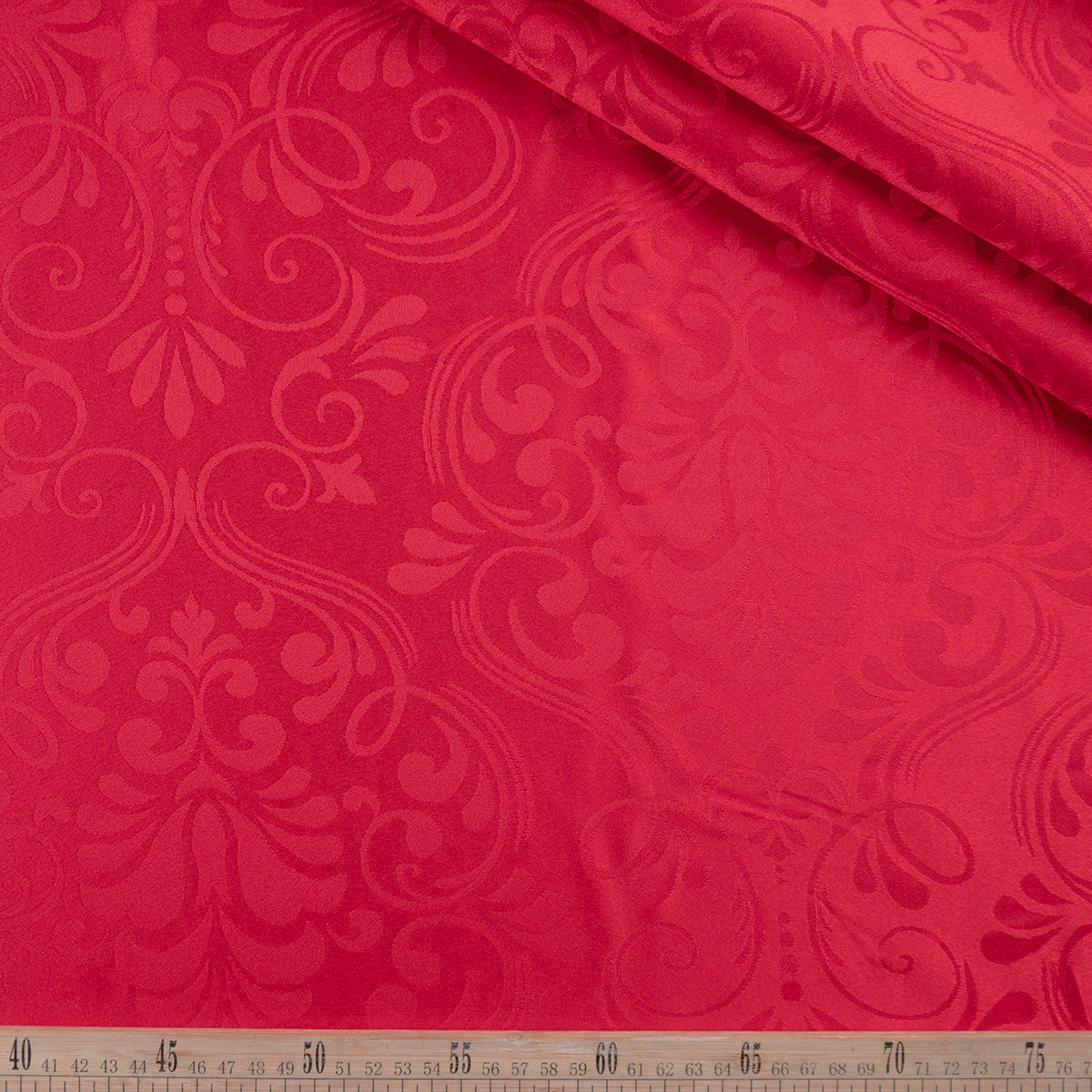 BROCATO ROJO CARMESI CON HOJAS