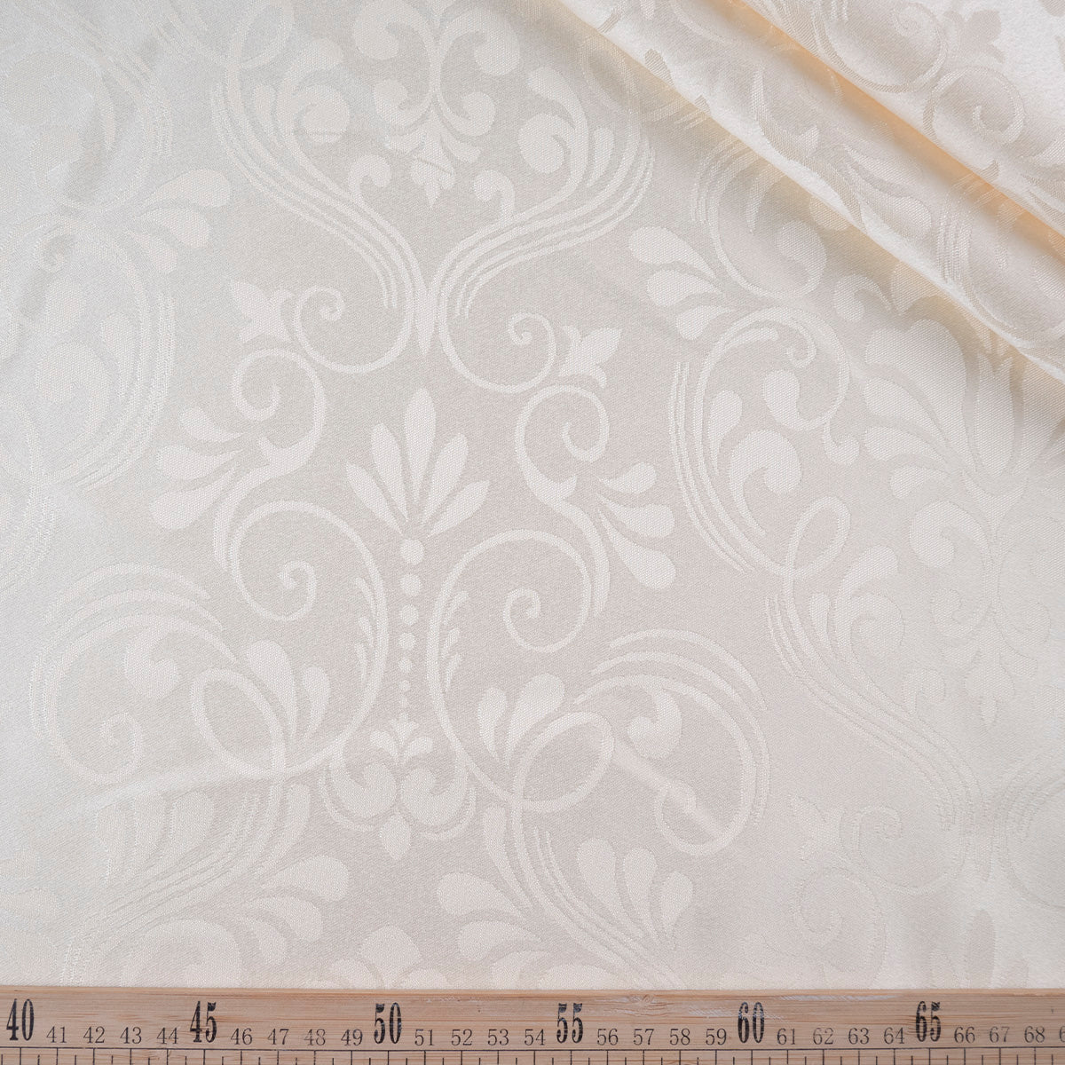 BROCATO BLANCO PAPIRO CON HOJAS
