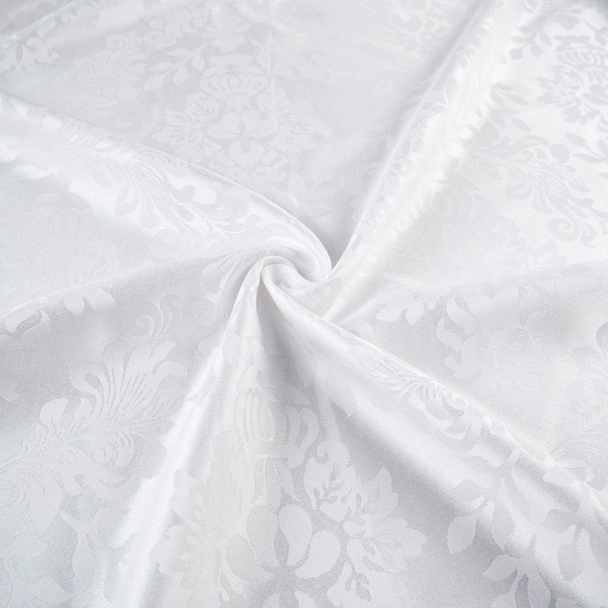 BROCATO BLANCO BRILLANTE CON HOJAS