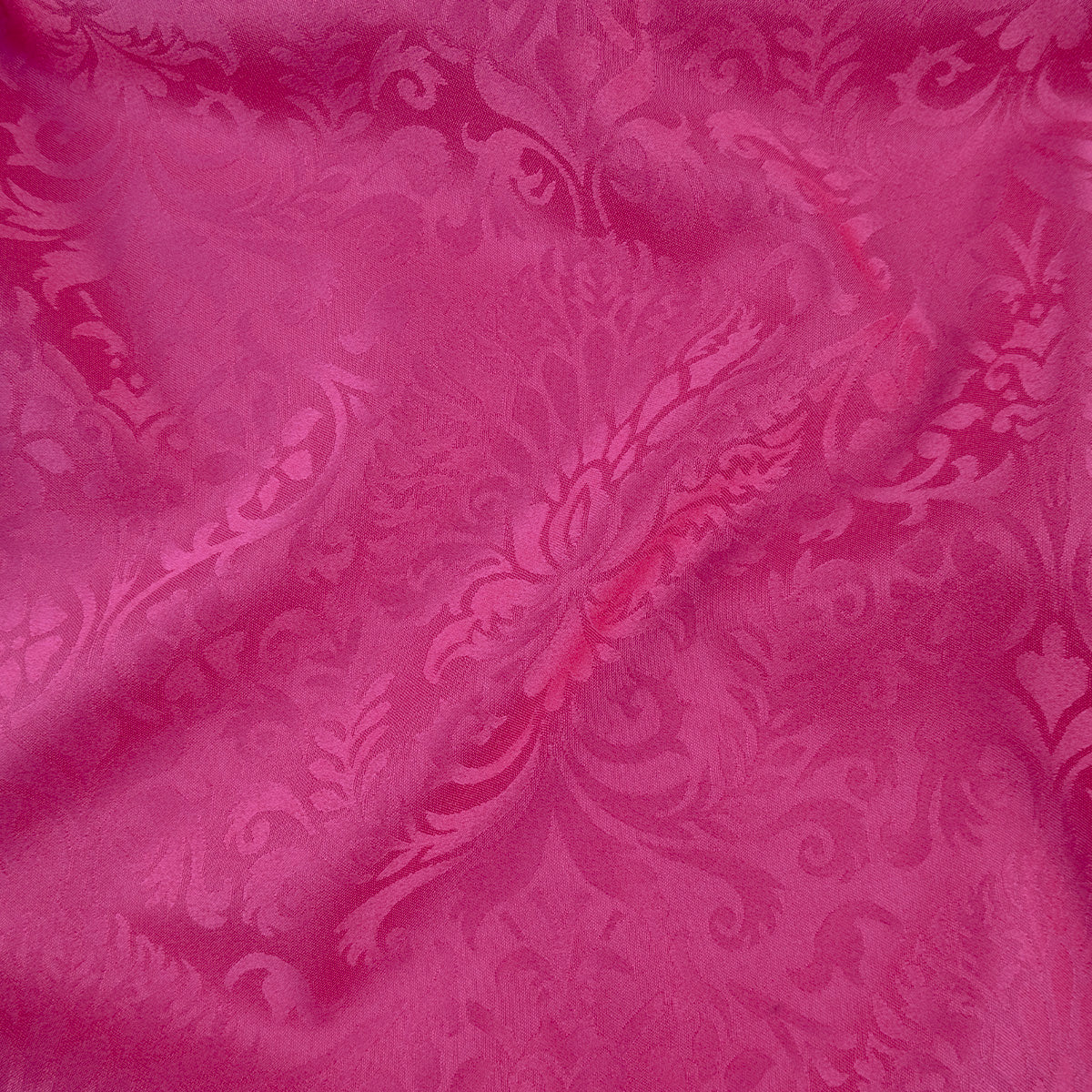 BROCATO FUCSIA FLAMBE CON ARABESCOS Y FLORES