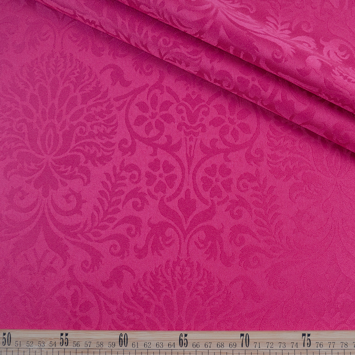 BROCATO FUCSIA FLAMBE CON ARABESCOS Y FLORES