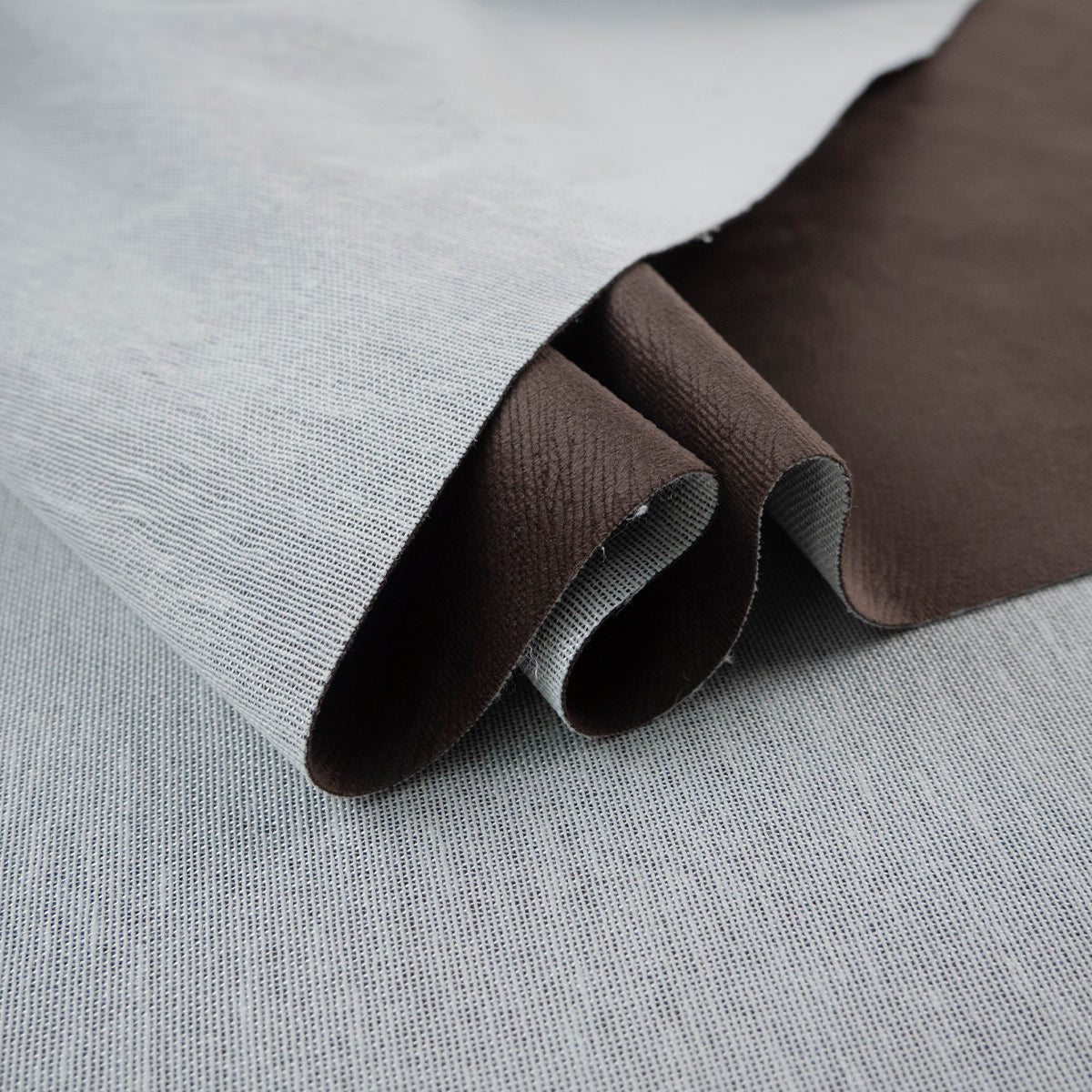 SUECIA ATIGRADO MARRON CANTINA