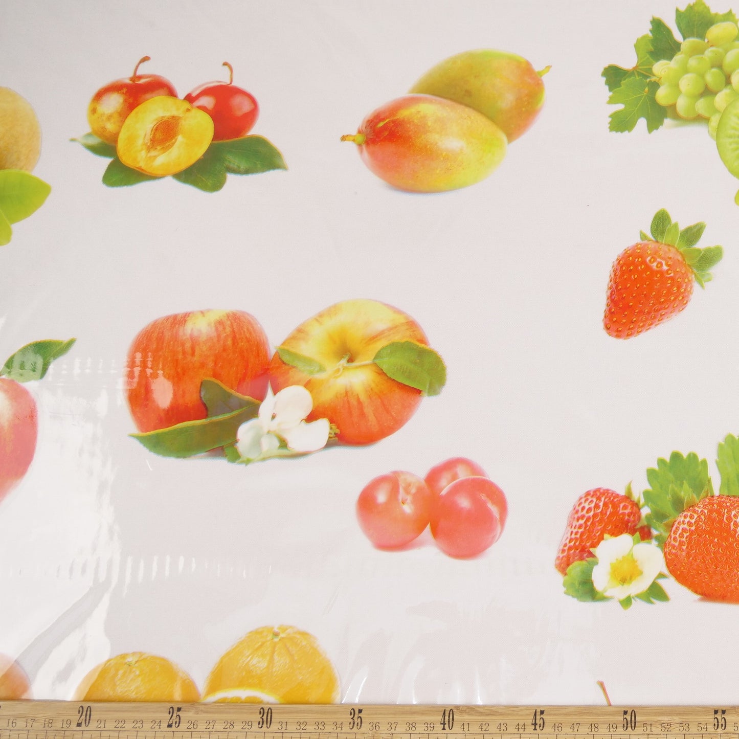 PVC ESTAMPADO VERDE CLASICO FRUTAL