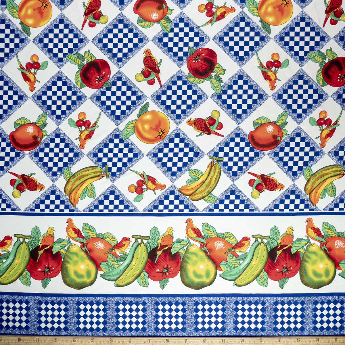 MANTELERIA ESTAMPADA AZUL SURF CUADROS Y FRUTAS