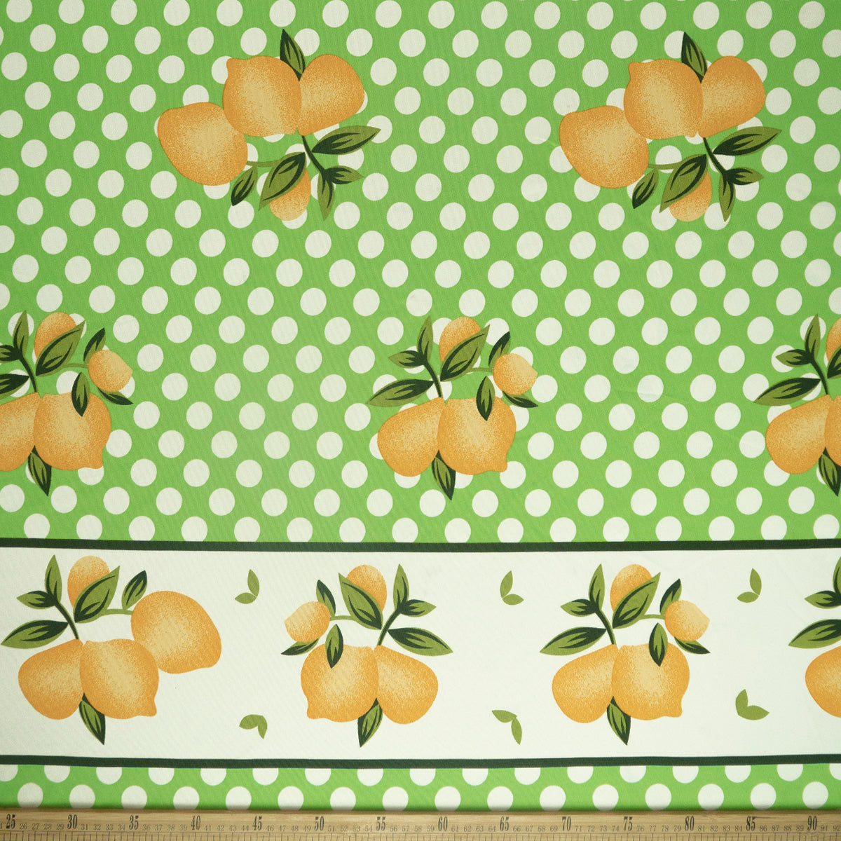 MANTELERIA ESTAMPADA VERDE NEON CON MOTAS Y LIMONES