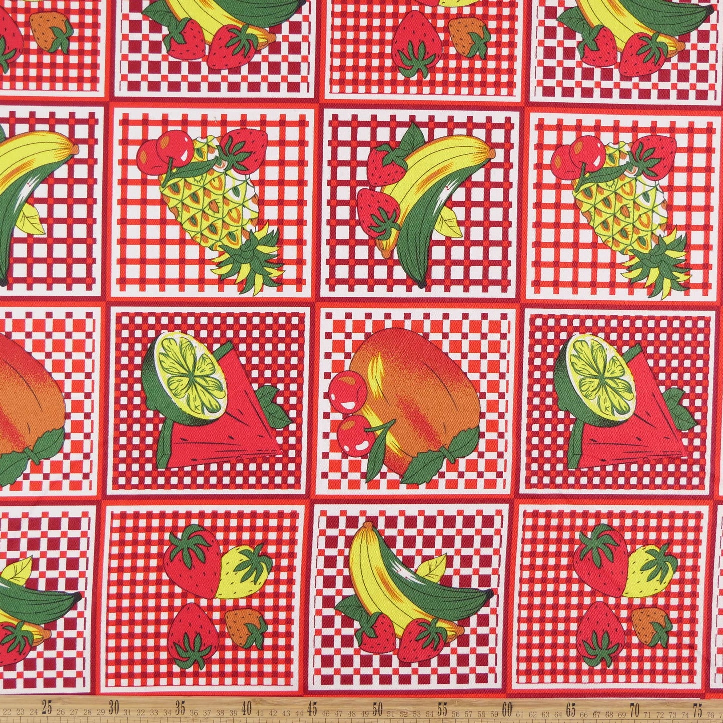 MANTELERIA ESTAMPADA ROJO MARTE CUADROS Y FRUTAS