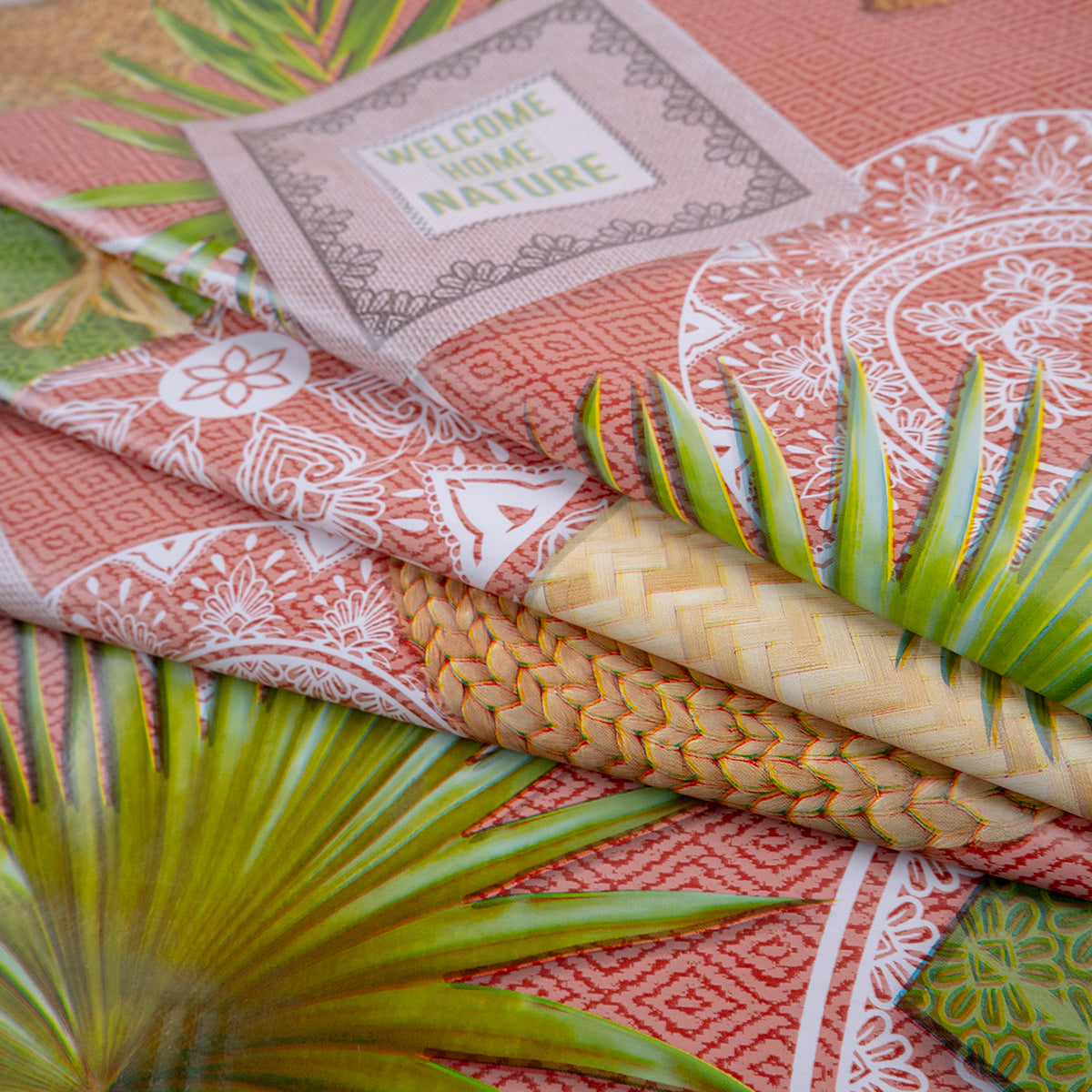 PVC DOBLE ESTAMPADO MARRON ARCILLA HOJAS