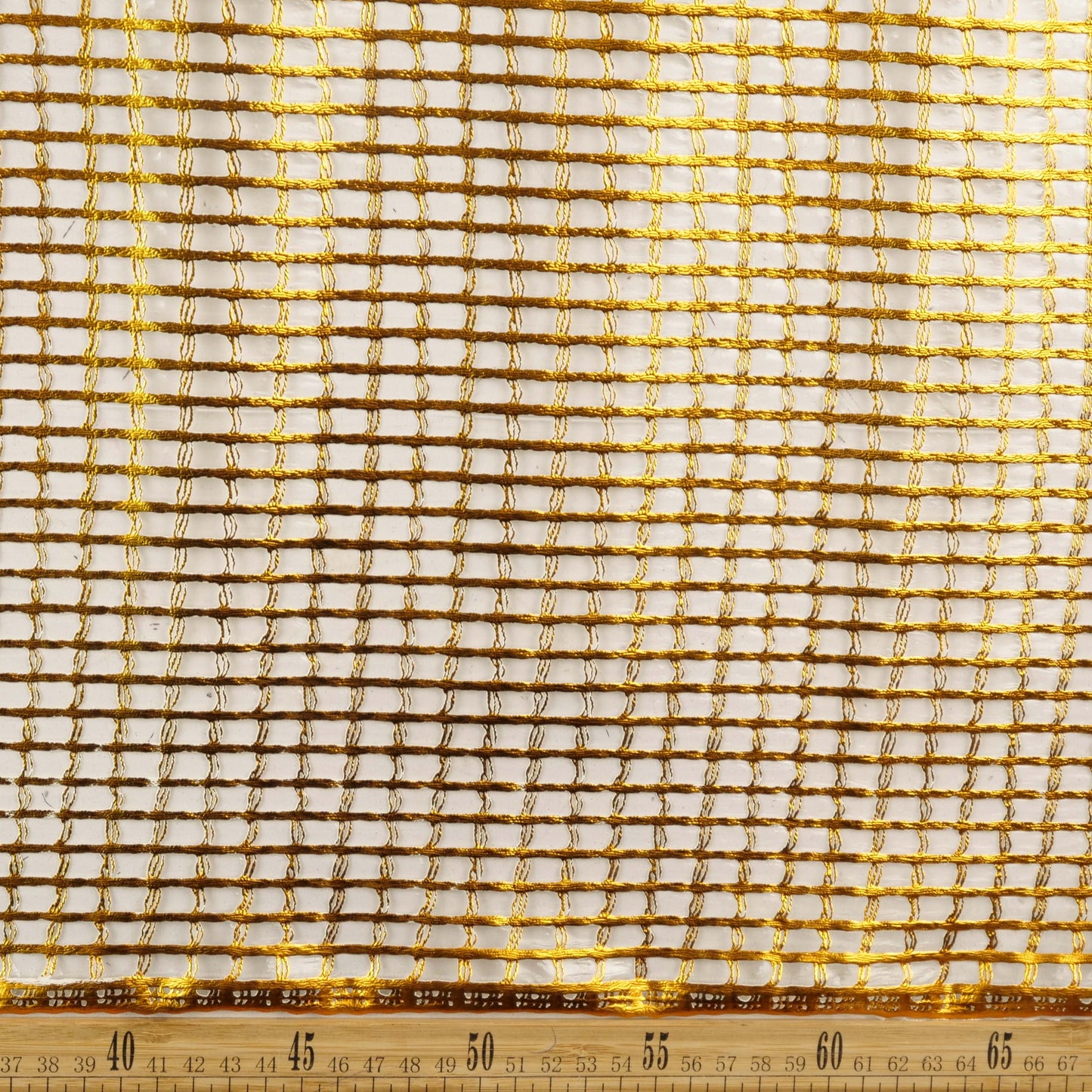 PVC DORADO CAMEL CARAMELO CUADRILLE